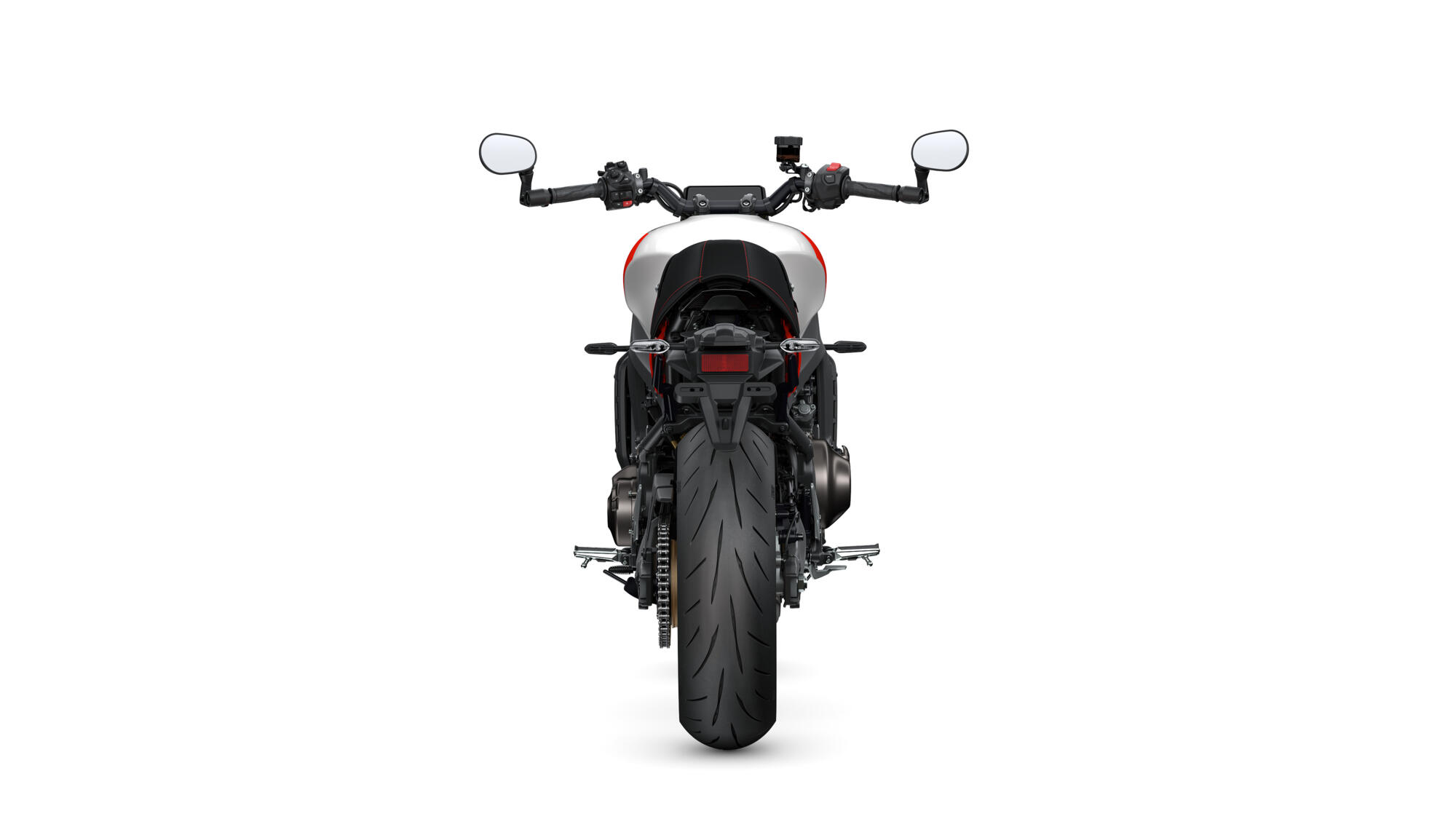 2025-Yamaha-XS900-TRASERA